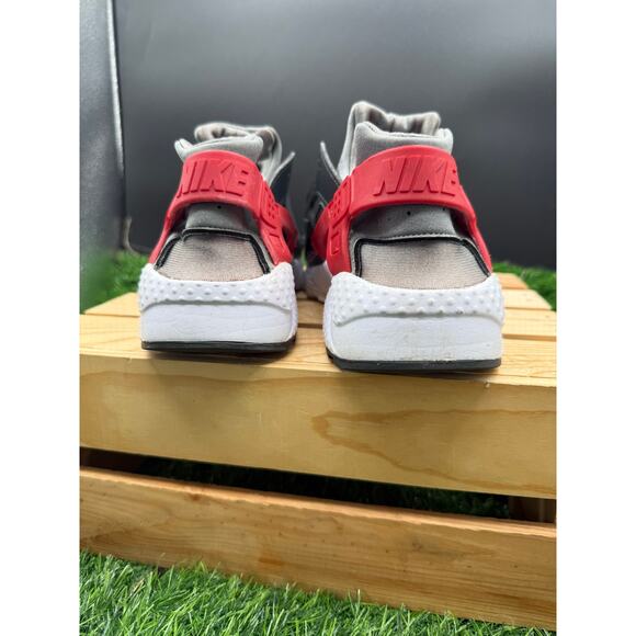 Nike Huarache - Grey/Red- Size 6Y - Picture 9 of 11